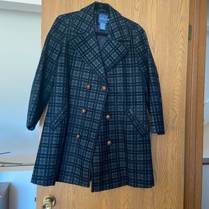 Coat  size medium.  No sign of wear